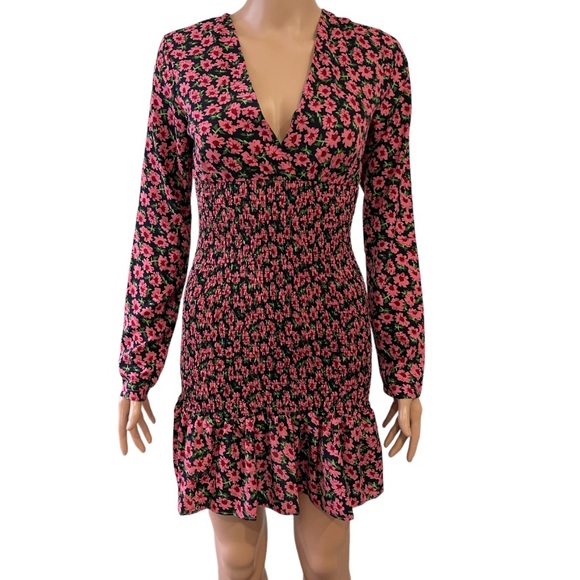 ASOS NaaNaa V neck tea dress in pink floral cinched - Picture 5 of 14